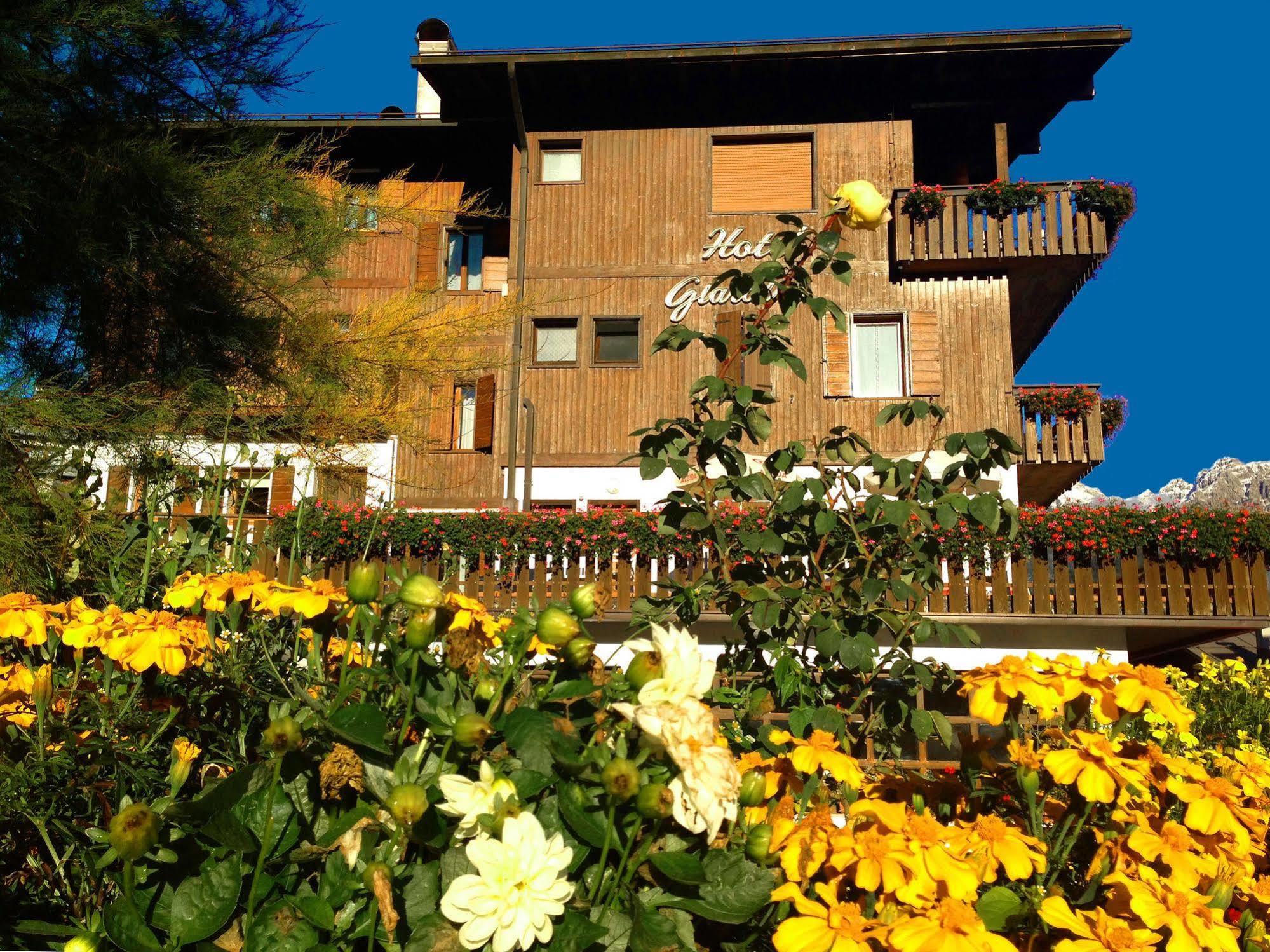Hotel Giardino П'єве-ді-Кадоре Екстер'єр фото